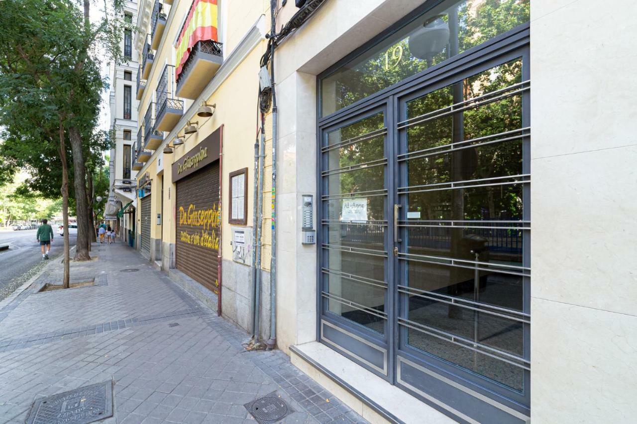 Ferienwohnung Apartamento Trafalgar Madrid Exterior foto